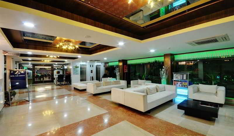 Clubhouse Nami Residency, Ahmedabad Hotell Exteriör bild